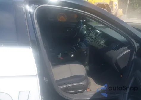 2015 Ford Taurus z USA, uszkodzony, nr VIN 1FAHP2MK3FG117731